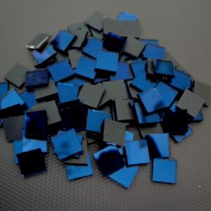 Dark blue mirror glass 1×1 cm, 1.8 mm thick, 300 pieces.