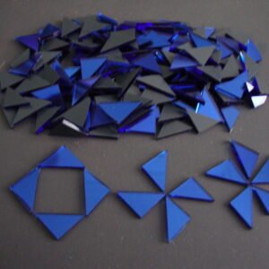 Mosaic 300 pieces triangular Royal blue mirror glass, 1x1x1.5 cm.